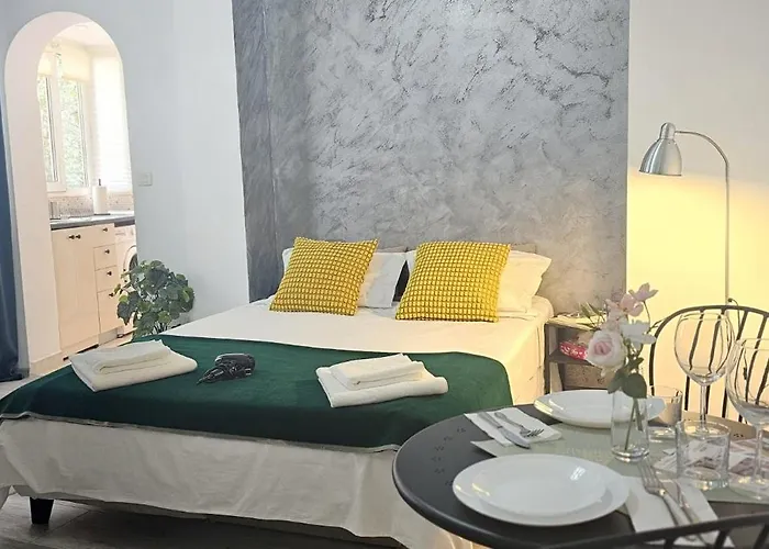Sweet Dreams Suites Charming Studio Universitate